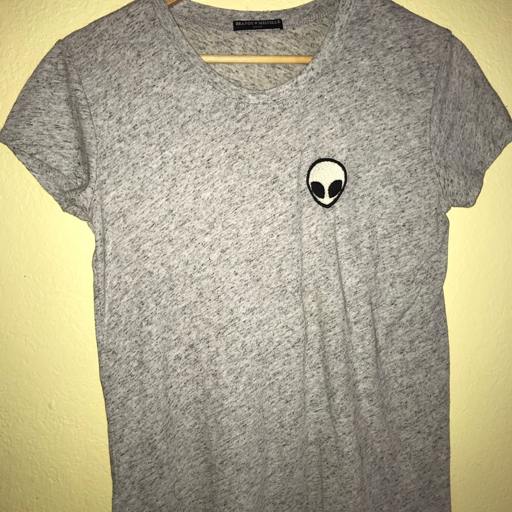 Alien Patch Brandy Melville Tee!👽